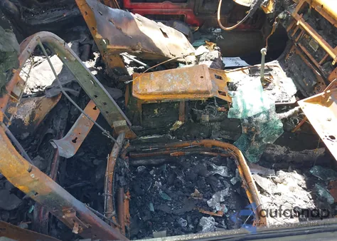 1986 Jaguar Xjs z USA, uszkodzony, nr VIN SAJNV5844GC131468